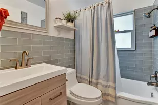7716 Dartmouth Ave N, Saint Petersburg, FL 33710 - Photo 24