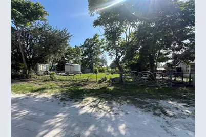 9315 Kissimmee St, New Port Richey, FL 34654 - Photo 2
