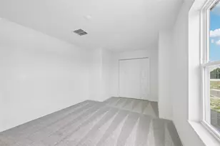 9014 Optimist Wy, Palmetto, FL 34221 - Photo 22