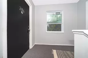 5325 Curry Ford Rd, Orlando, FL 32812 - Photo 2