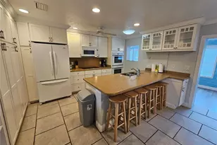2130 Pinehurst St, Sarasota, FL 34231 - Photo 4
