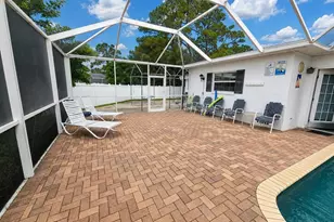 2130 Pinehurst St, Sarasota, FL 34231 - Photo 2