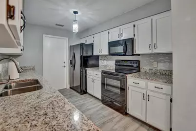 2728 Courtland Boulevard, Deltona, FL 32738 - Photo 6