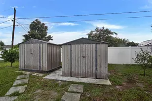 2728 Courtland Blvd, Deltona, FL 32738 - Photo 24