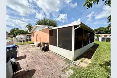 2241 NW 190th Terrace, Miami Gardens, FL 33056 - Photo 32