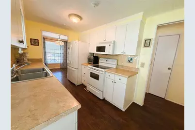 139 Aspen Circle, Leesburg, FL 34748 - Photo 6