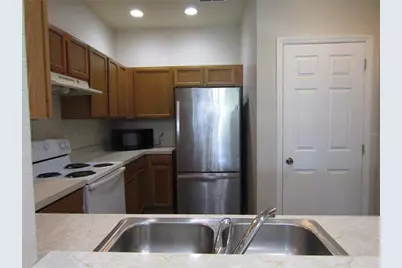 3108 Wentworth Lane, Kissimmee, FL 34741 - Photo 2
