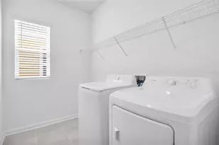 5577 Fiona Ln, Saint Cloud, FL 34771 - Photo 18