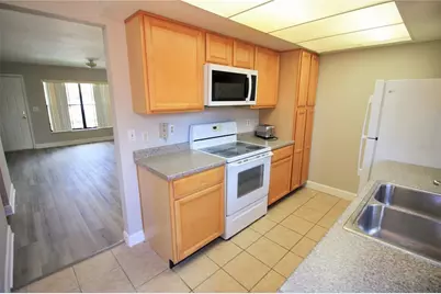 7446 Wynnewood Square #190, Winter Park, FL 32792 - Photo 2