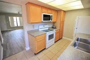 7446 Wynnewood Square, Winter Park, FL 32792 - Photo 2