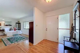 28800 Tammi Dr, Tavares, FL 32778 - Photo 6