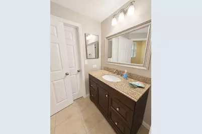 5691 Bentgrass Drive #15-102, Sarasota, FL 34235 - Photo 12