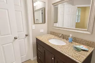 5691 Bentgrass Dr, Sarasota, FL 34235 - Photo 12