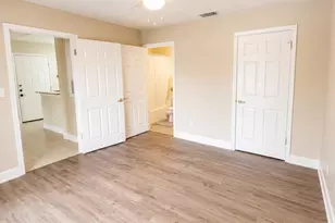 4033 Crockers Lake Blvd, Sarasota, FL 34238 - Photo 8