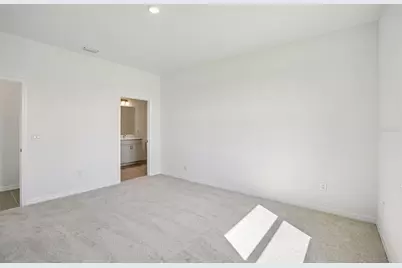 13740 Bertrand Avenue, Palmetto, FL 34221 - Photo 16