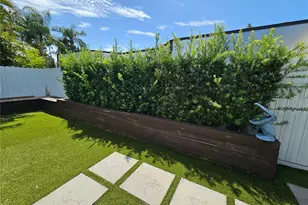 2436 Arapaho St, Sarasota, FL 34231 - Photo 26