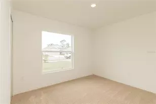 967 Lunar Ln, Winter Haven, FL 33884 - Photo 4