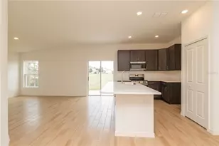 967 Lunar Ln, Winter Haven, FL 33884 - Photo 10