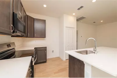 967 Lunar Lane, Winter Haven, FL 33884 - Photo 12