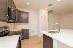 967 Lunar Ln, Winter Haven, FL 33884 - Photo 12