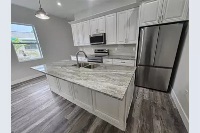 3525 McIntosh Road #B, Sarasota, FL 34232 - Photo 4