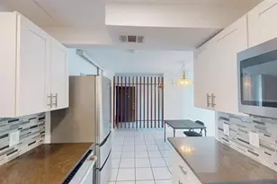 3670 Pinecrest St, Sarasota, FL 34232 - Photo 6
