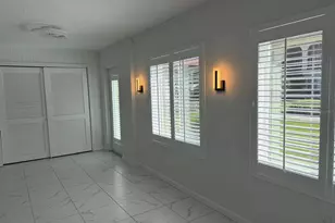 3670 Pinecrest St, Sarasota, FL 34232 - Photo 8