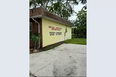 124 N 10th Street, Haines City, FL 33844 - Photo 2