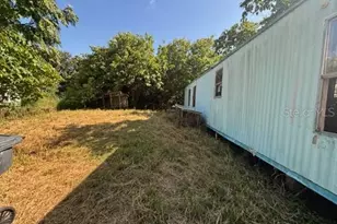 1116 40th St NW, Winter Haven, FL 33881 - Photo 2