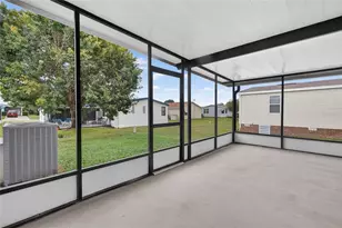 1506 Hillcrest Dr, Lady Lake, FL 32159 - Photo 22