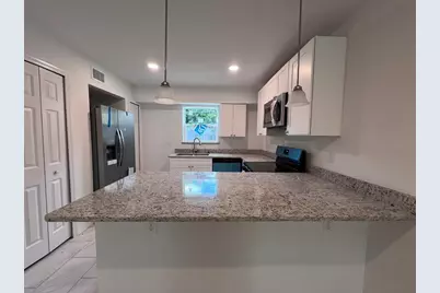 5317 Curry Ford Road #L104, Orlando, FL 32812 - Photo 2