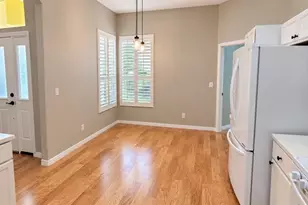 5231 Highbury Cir, Sarasota, FL 34238 - Photo 8