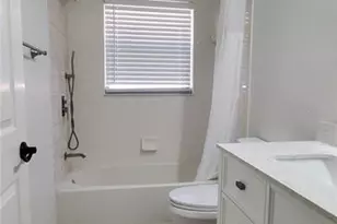 5231 Highbury Cir, Sarasota, FL 34238 - Photo 16
