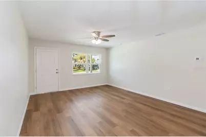 217 Montana Avenue, Saint Cloud, FL 34769 - Photo 8