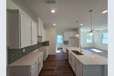 3352 Daybreak Run Loop, Spring Hill, FL 34609 - Photo 4
