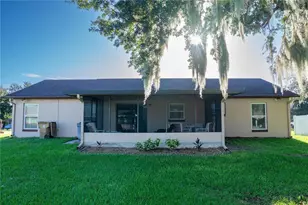 4257 Fort Courage Cir, Kissimmee, FL 34746 - Photo 4