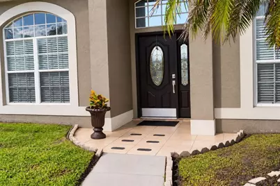 2863 Middleton Circle, Kissimmee, FL 34743 - Photo 2