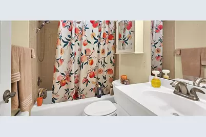 2763 Woodgate Lane #307, Sarasota, FL 34231 - Photo 10