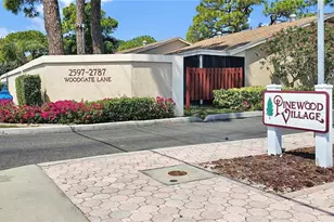 2763 Woodgate Ln, Sarasota, FL 34231 - Photo 16