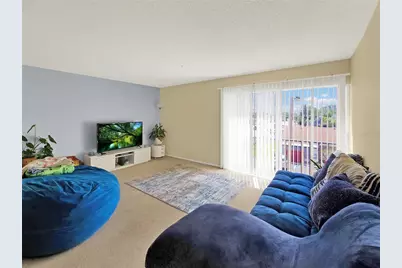 2763 Woodgate Lane #307, Sarasota, FL 34231 - Photo 6