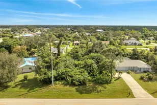 18571 Edgewater Dr, Port Charlotte, FL 33948 - Photo 1