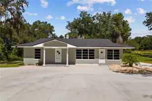 8941 E County Rd 466, The Villages, FL 32162 - Photo 1