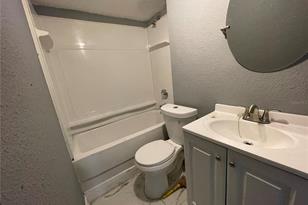 1039 25th St - Photo 12