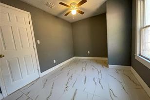 1039 25th St - Photo 8