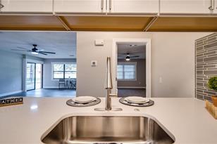 246 Genesis Pointe Dr - Photo 10