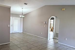 918 Cannes Dr - Photo 12