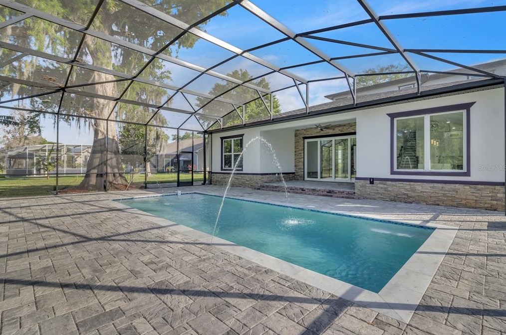 1376 Lakeshore Blvd, Kissimmee, FL 34744-5418
