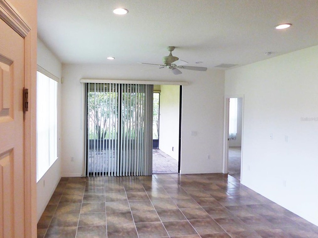 1306 Harbor Ridge Dr, Kissimmee FL 34759-6211 exterior