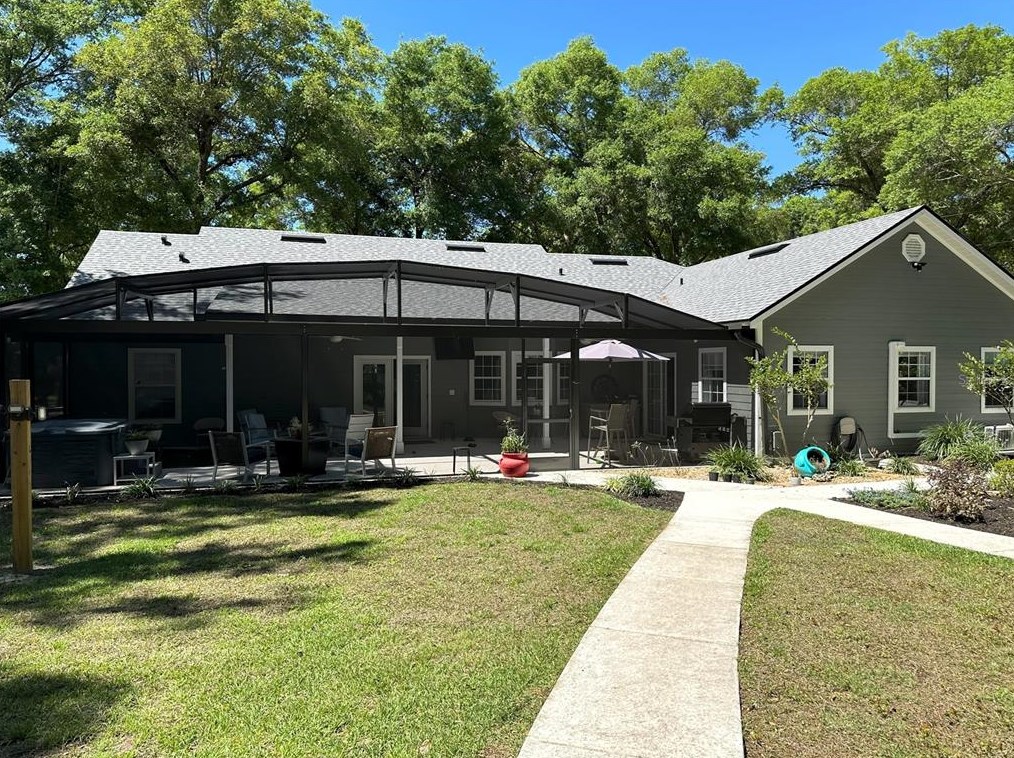 717 Ridgewood Ave, Deland FL  32720-2644 exterior