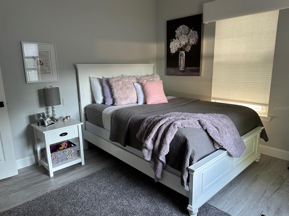 717 Ridgewood Ave, Deland FL  32720-2644 exterior